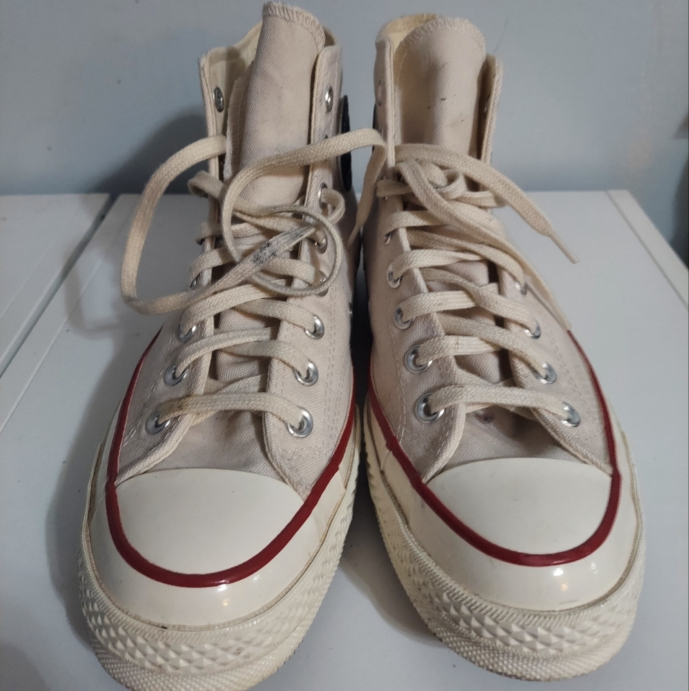 High-top Converse